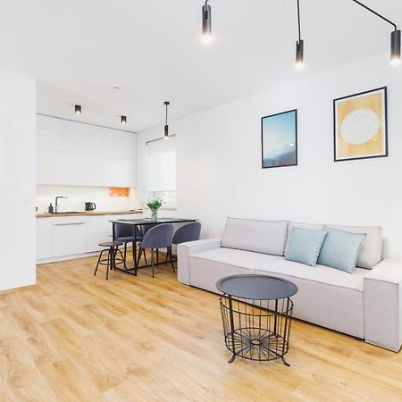 Apartments Supernova Near Tauron Arena By Noclegi Renters Krakow Luaran gambar