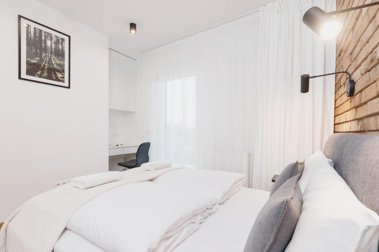 Apartments Supernova Near Tauron Arena By Noclegi Renters Krakow Luaran gambar